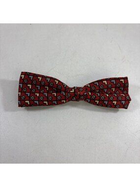 Vintage Radiance Red Geometric Patterned Clip-On Bow Tie 40s 50s